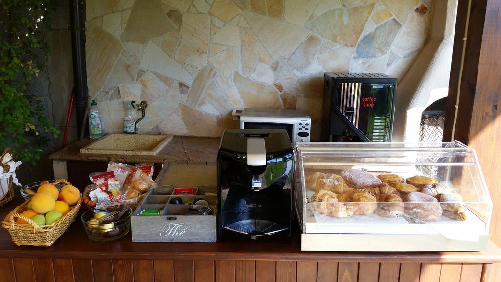 B&B Quattrostelle Cavallino di Lecce Exterior photo
