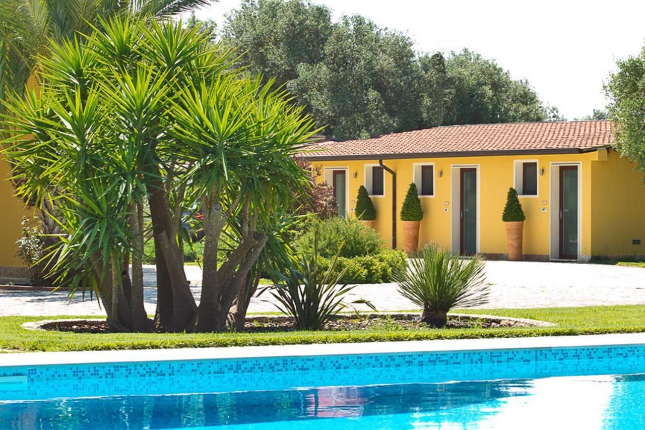 B&B Quattrostelle Cavallino di Lecce Exterior photo